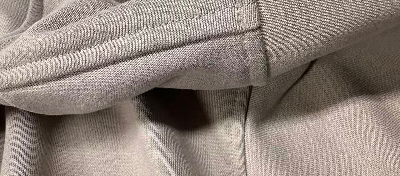 FELPA CON SCOLLO A BARCHETTA