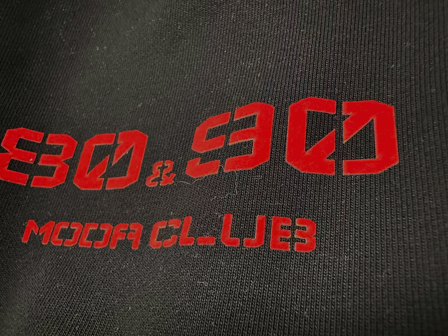 FELPA CON SCOLLO A BARCHETTA