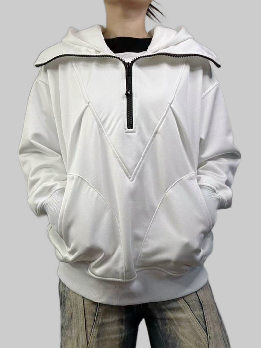 Felpa con cappuccio in bianco perla